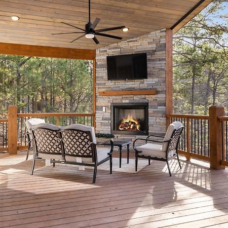 New Luxury Cabin, Hot Tub, Forest Views,Hotel Style Amenities 布罗肯鲍 外观 照片