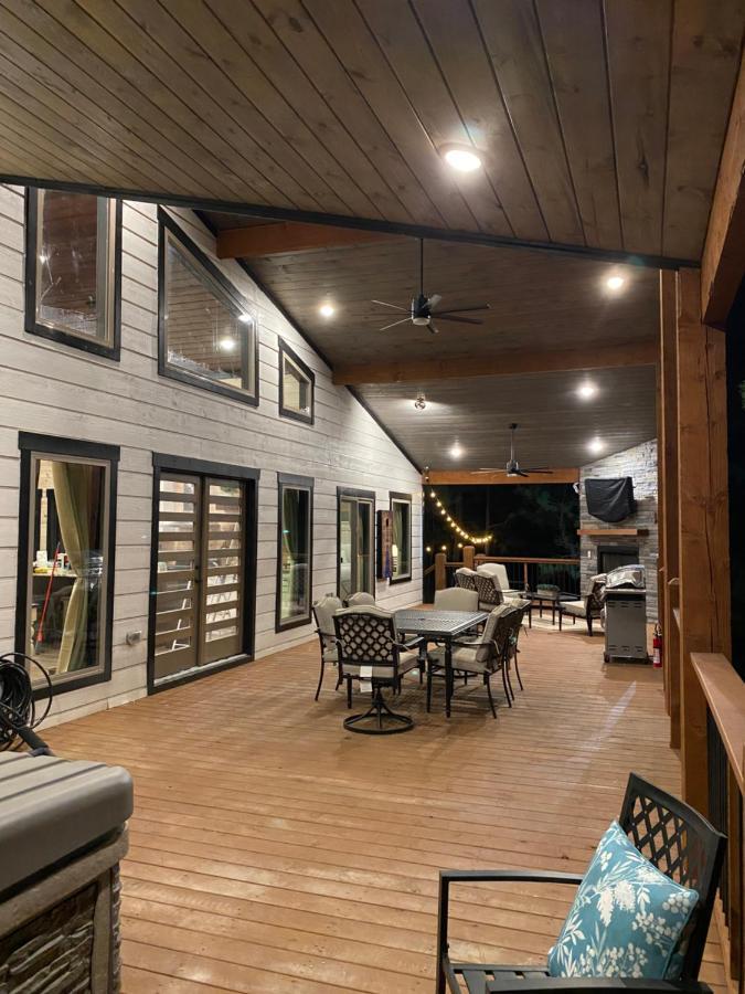 New Luxury Cabin, Hot Tub, Forest Views,Hotel Style Amenities 布罗肯鲍 外观 照片