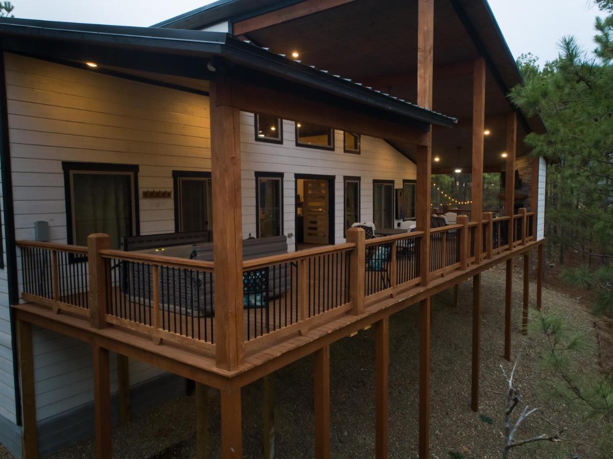 New Luxury Cabin, Hot Tub, Forest Views,Hotel Style Amenities 布罗肯鲍 外观 照片