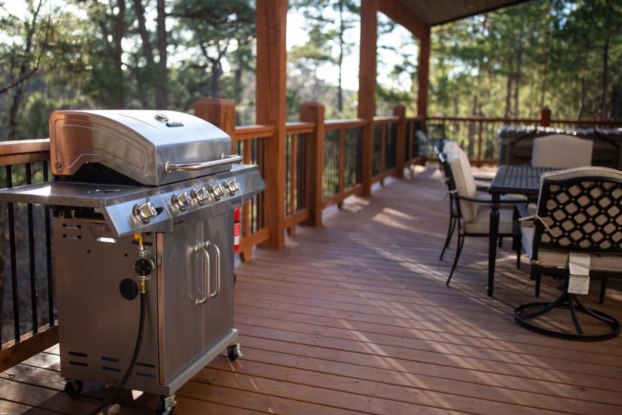 New Luxury Cabin, Hot Tub, Forest Views,Hotel Style Amenities 布罗肯鲍 外观 照片