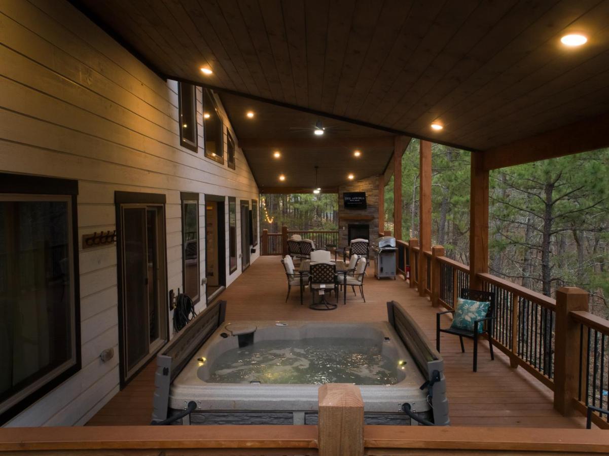 New Luxury Cabin, Hot Tub, Forest Views,Hotel Style Amenities 布罗肯鲍 外观 照片